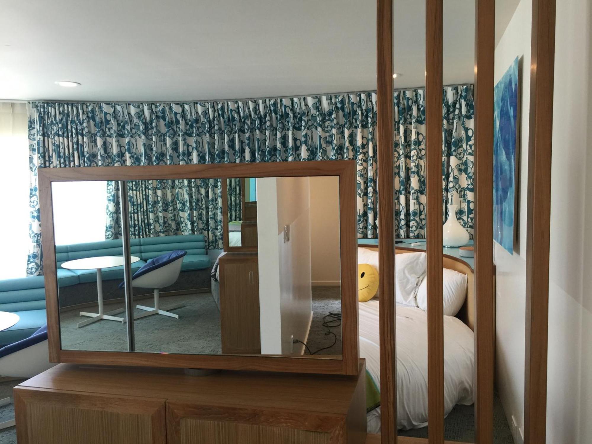 The Beverly Laurel At West Hollywood 3*